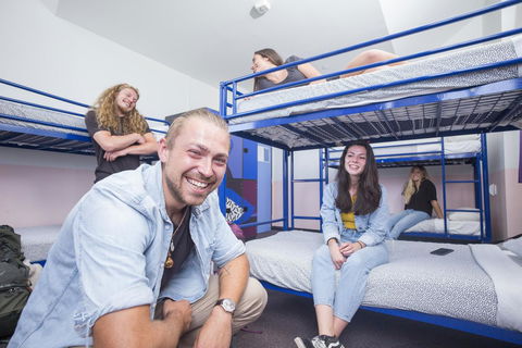 YHA Sydney Central - C Tourism 32