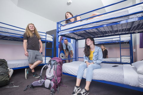 YHA Sydney Central - C Tourism 34