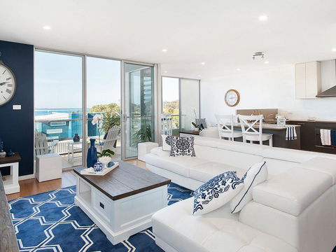 Blue View @ Fingal Bay - C Tourism 21