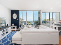 Book Fingal Bay Accommodation Vacations C Tourism C Tourism