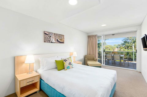 Quality Suites Pioneer Sands - C Tourism 6