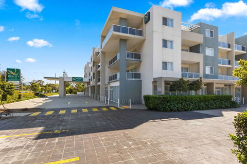 Quality Suites Pioneer Sands - C Tourism 8