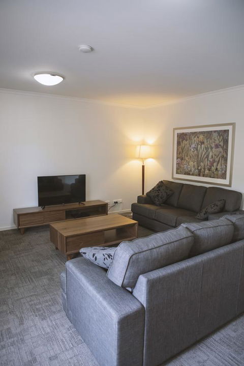 Quest Wagga Wagga - C Tourism 1