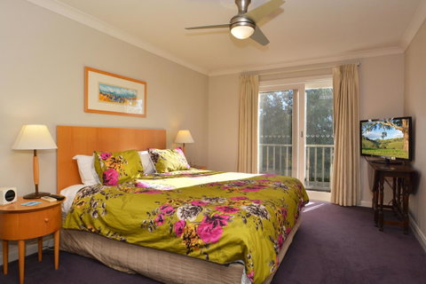 Villa 3br Chianti Villa Located Within Cypress Lakes Resort - C Tourism 8
