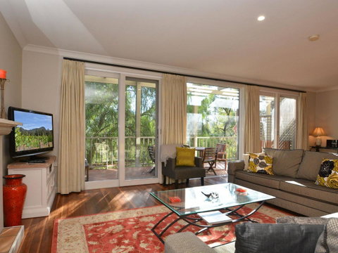 Villa 3br Chianti Villa Located Within Cypress Lakes Resort - C Tourism 19