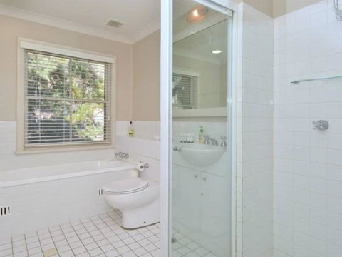 Villa 3br Chianti Villa Located Within Cypress Lakes Resort - C Tourism 10