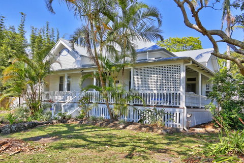 Arcadia House - C Tourism 0