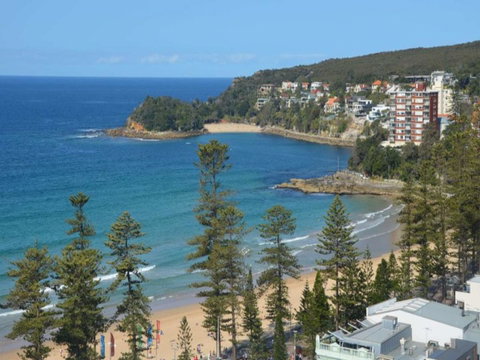 Manly Central Executive - C Tourism 0
