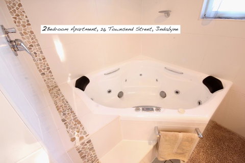 Full Circle Apartments - C Tourism 27