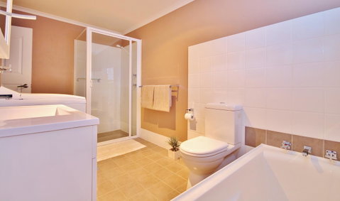Full Circle Apartments - C Tourism 20