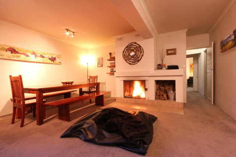 Full Circle Apartments - C Tourism 0