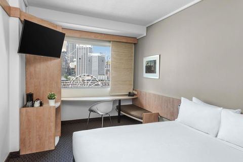 Ibis Sydney Darling Harbour - C Tourism 21