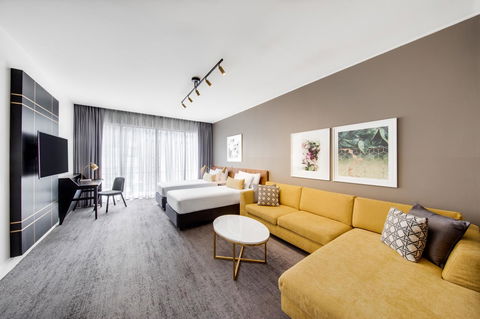 Vibe Hotel Sydney - C Tourism 21