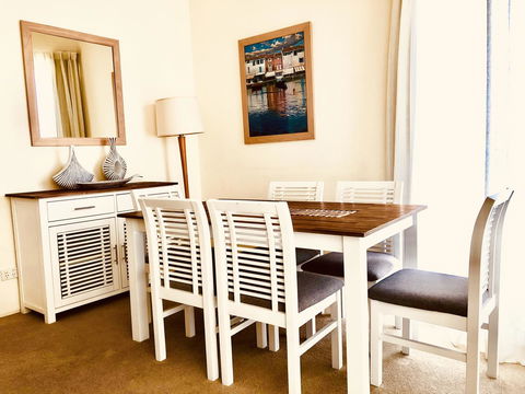 Boathouse Resort (Water Front) - C Tourism 24