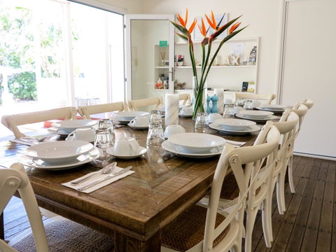Cove Studios - C Tourism 26