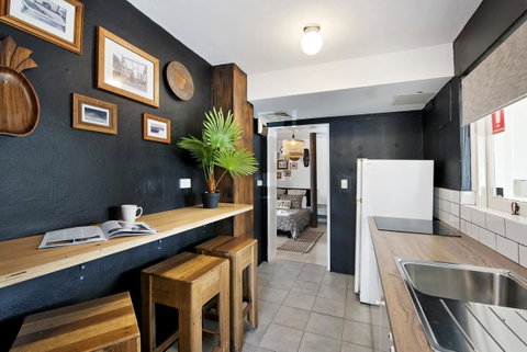 Designer Studios Manly - C Tourism 37