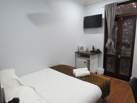 Newtown Cozy Stays - C Tourism 32
