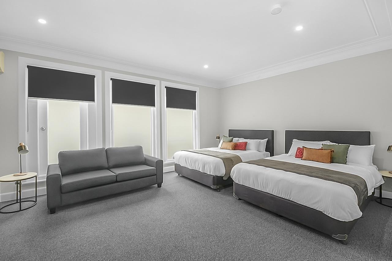 Homebush NSW C Tourism
