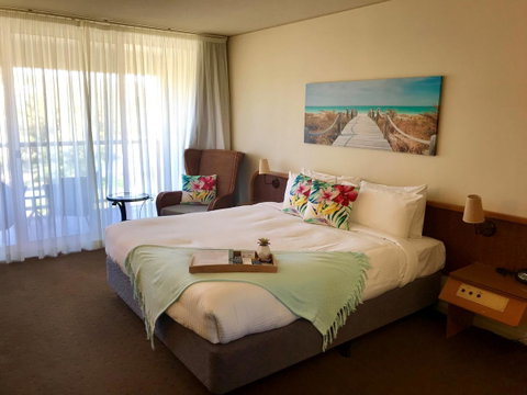 Charlesworth Bay Beach Resort - C Tourism 2