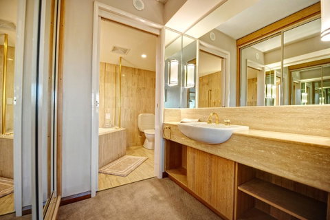 Charlesworth Bay Beach Resort - C Tourism 18