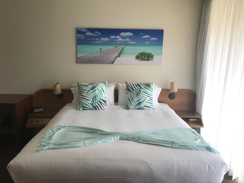 Charlesworth Bay Beach Resort - C Tourism 37