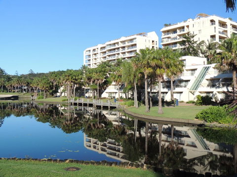 Charlesworth Bay Beach Resort - C Tourism 0