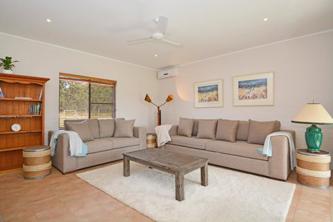 JE Guesthouse, Central To All The Hunter Valley Has To Offer - C Tourism 2