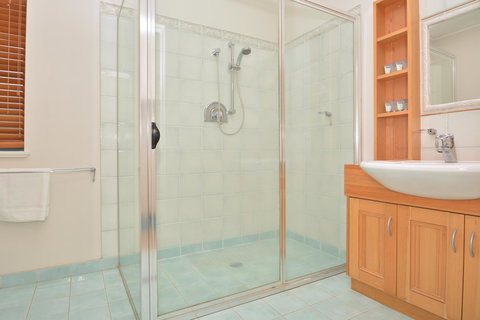 JE Guesthouse, Central To All The Hunter Valley Has To Offer - C Tourism 35