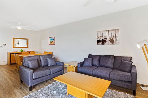 Victoria Parade, Kiah, Unit 10, 53 - C Tourism 3