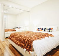 Cozy 5 Bed House in Sydney - C Tourism
