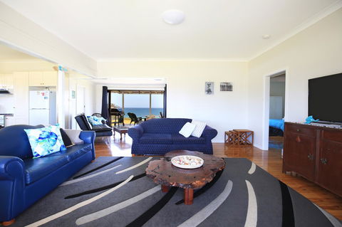 Glory @ Culburra - Absolute Beachfront - Pet & Family Friendly - C Tourism 2