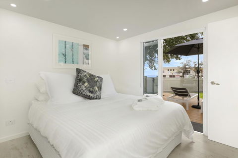 The Beach House North Wollongong - C Tourism 12
