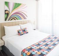 Seasons Harbour Plaza - C Tourism