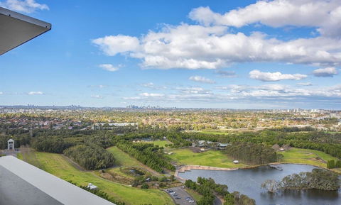 Stunning Views Sydney Olympic Park - C Tourism 32