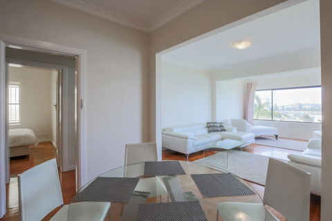 Ultimate Bondi Escape #2 - A Bondi Beach Holiday Home - C Tourism 7