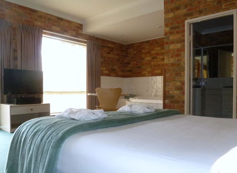Mollymook Surfbeach Motel & Apartments - C Tourism 27