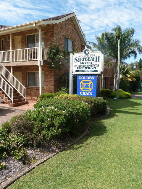Mollymook Surfbeach Motel & Apartments - C Tourism 0