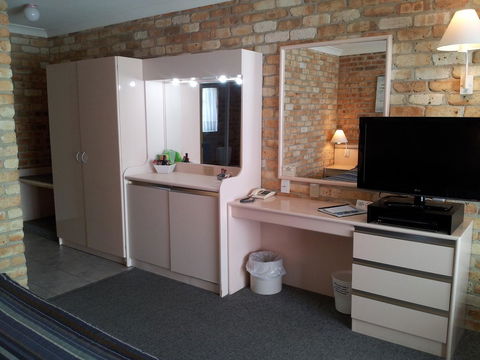 Mollymook Surfbeach Motel & Apartments - C Tourism 19