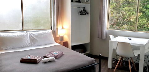 Manly Beachside Apartments - C Tourism 11