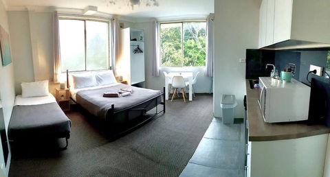 Manly Beachside Apartments - C Tourism 8
