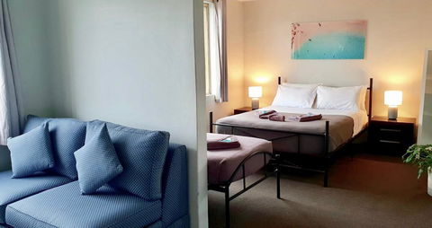 Manly Beachside Apartments - C Tourism 3