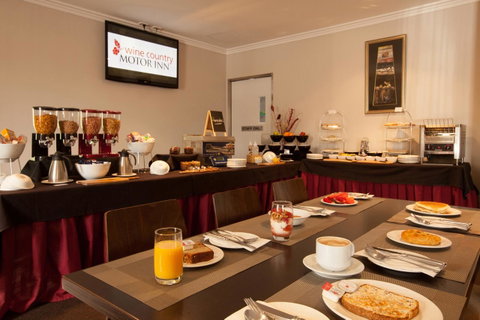 Wine Country Motor Inn - C Tourism 8