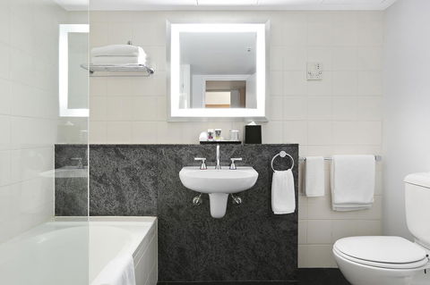 Mercure Sydney - C Tourism 28