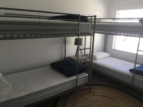 Tomaree Lodge - C Tourism 4