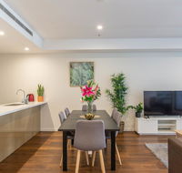Sydney CBD Brand New Apartments with Hyde Park View - C Tourism