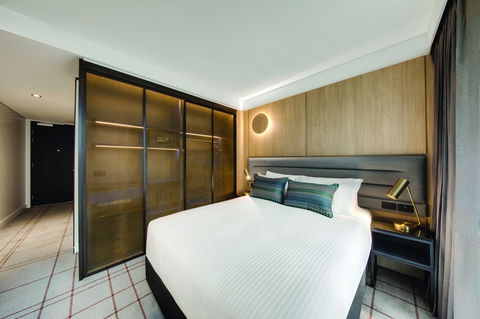 Vibe Hotel Sydney Darling Harbour - C Tourism 21
