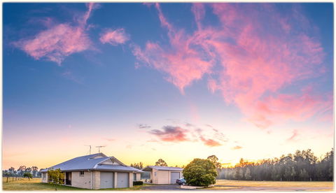 Madigan Wine Country Cottages - C Tourism 30