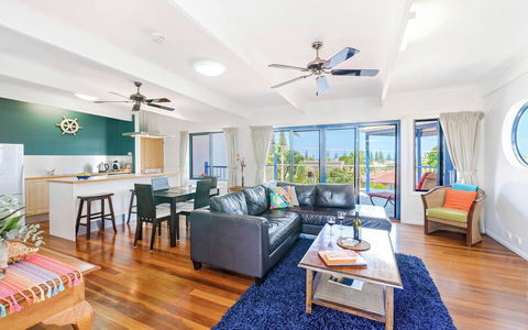 Coast Yamba - Adults Only - C Tourism 7