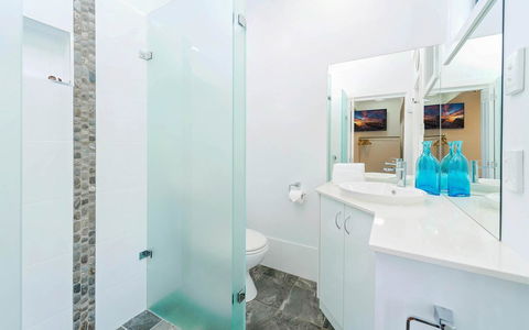 Coast Yamba - Adults Only - C Tourism 9
