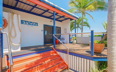 Coast Yamba - Adults Only - C Tourism 25